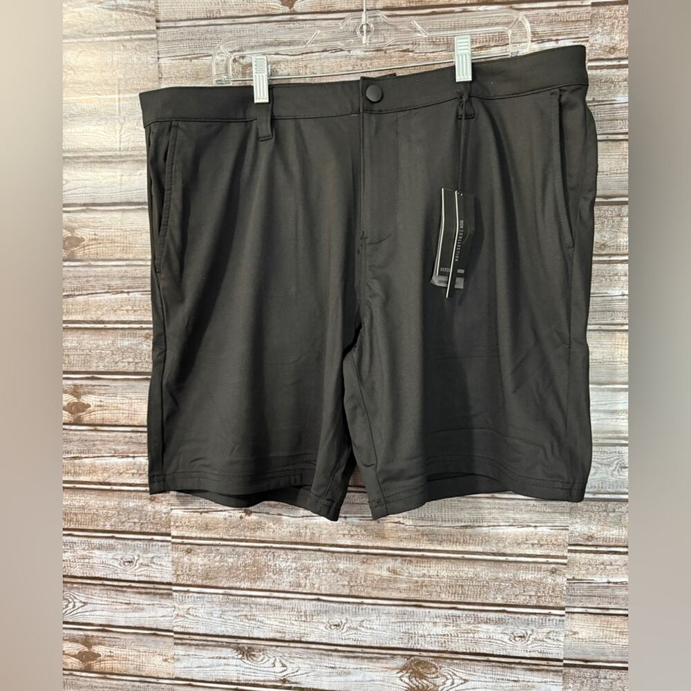 NWT Hudson and Barrow Tech Collection Short Size 38